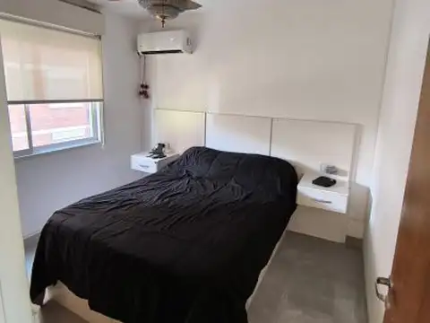 Departamento 2 dormitorios Paraguay al 2300 con cochera