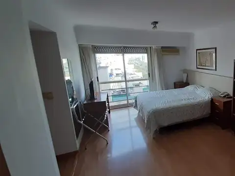 Bernardo De Irigoyen 200