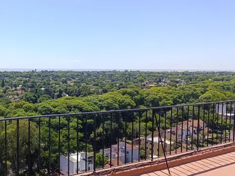 Avenida Santa Fe al 400 Piso 3