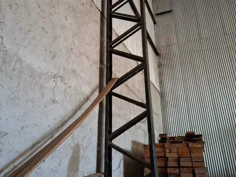 Galpon en Alquiler en Villa Vallier, USD 2.000