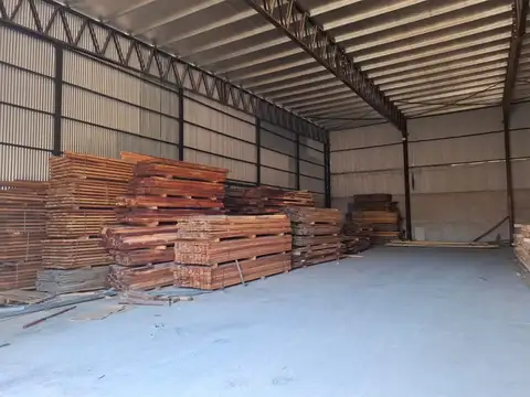 IMPORTANTE GALPON BIEN UBICADO EN AV SAN MARTIN