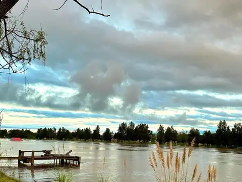 Country Puerto Roldan