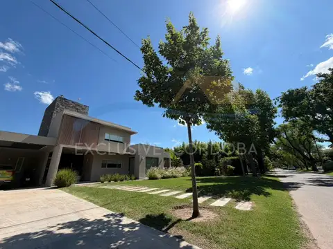 Pasaje Mariano Escalada Bustillo