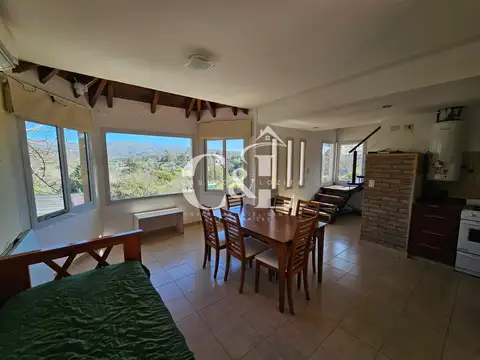 Casa 5 ambientes con 1 baño