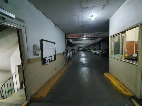 Cochera en  VENTA RECOLETA