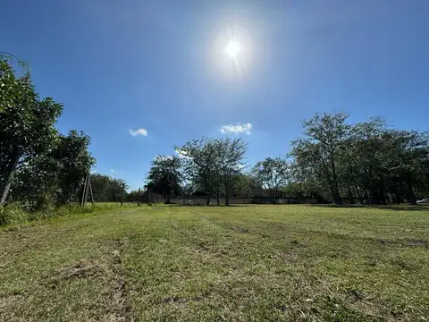 Terreno en Venta 30  mts Fondo