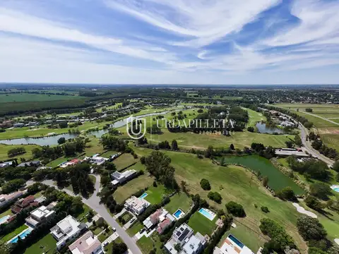 Terreno en Venta de 2042,0 m2