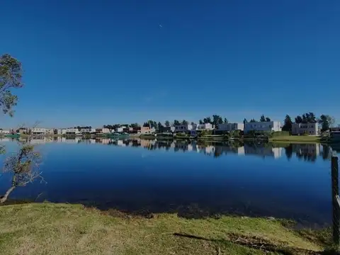 Terreno en Venta de 651,0 m2