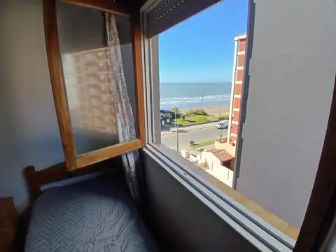 Av. Costanera 3000, Piso 5