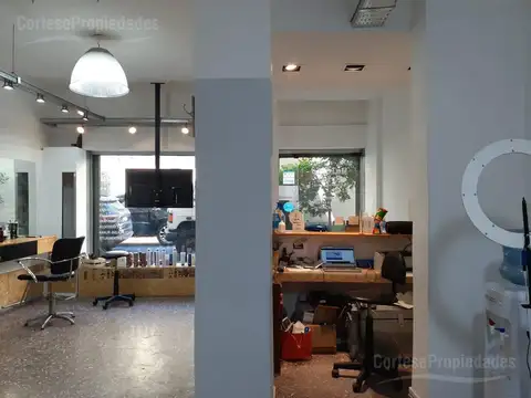 Local en Venta en Barrio Norte, USD 220.000