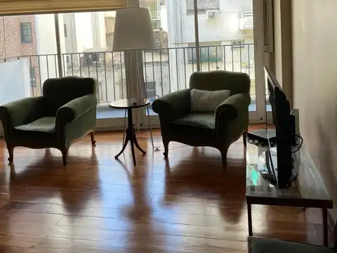 Billinghurst 1600, Piso 4