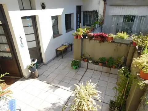 Depto Tipo Casa en Venta de 5 ambientes