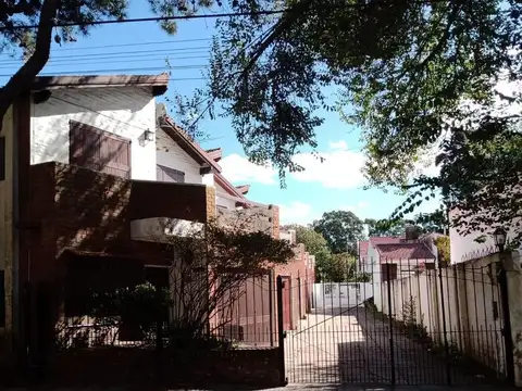 Depto Tipo Casa en Venta de 4 ambientes