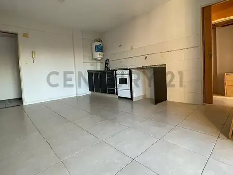 VENTA DEPARTAMENTO 2 AMBIENTES,  MORON CENTRO