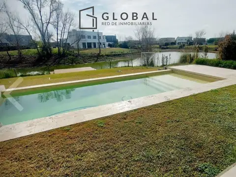 Casa en Venta en El Cantón - Barrio Islas, USD 450.000