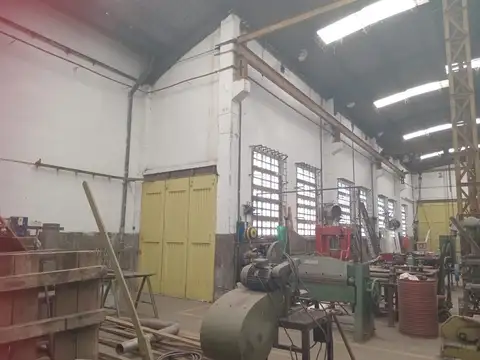 Galpón en venta en Hurlingham, zona Industrial 