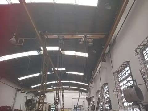 Galpon en Venta 65  mts Fondo