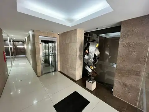 Departamento en Alquiler en Parque Chacabuco, $ 780.000