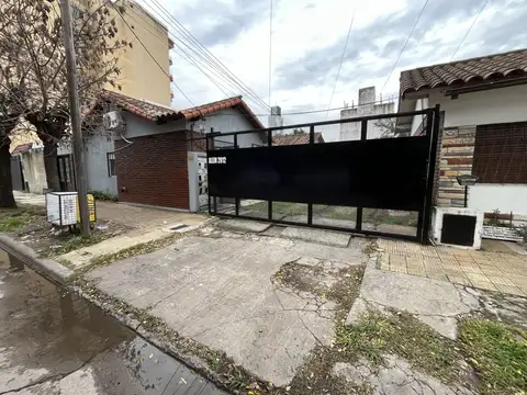 Leandro N. Alem 2000