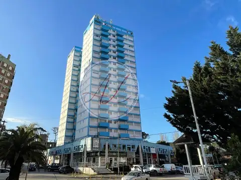 De Las Artes 200, Piso EP