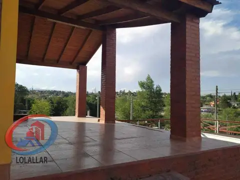 Casas con jardín y pileta en Potrero de Garay