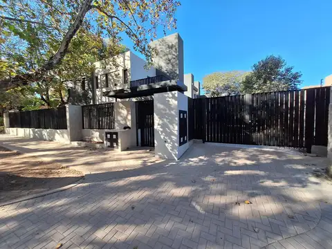 ¡Venta! Dúplex en Housing Real Cajal - Argüello ¡A estrenar!