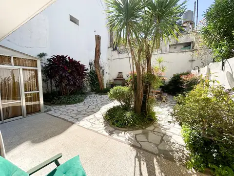 Lautaro 400 , Piso PB