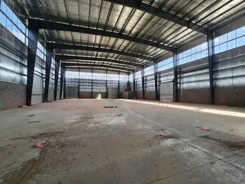 Galpon en Alquiler en Carlos Spegazzini, USD 18.000