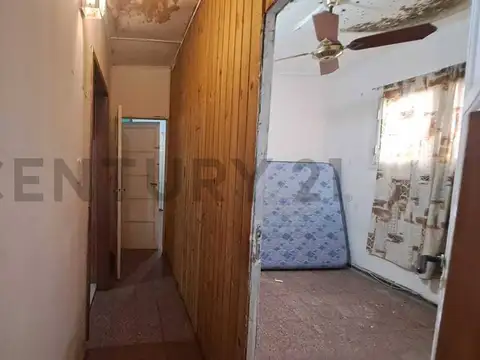 Gregorio J Machain 1800, Piso 0