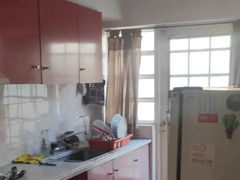 Casa 7 ambientes con 4 baños