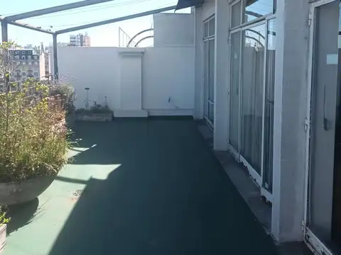 Oficina en Alquiler 75 años