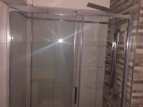 DEPARTAMENTO 2 AMBIENTES CON COCHERA