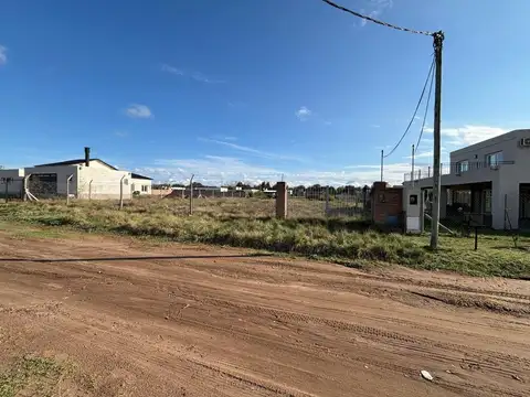 Terreno en Tupac Amaru 418