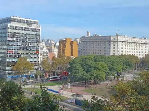 Semi piso al frente vista panorámica plaza congreso super luminoso