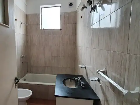 Depto Tipo Casa en Venta al Este
