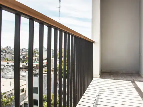 Rivadavia 1700, Piso 1