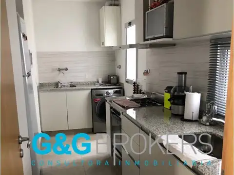 EXCELENTE DEPARTAMENTO EN MORON