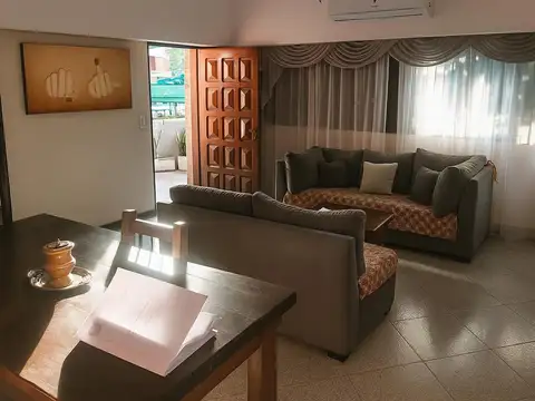 Depto Tipo Casa en Venta de 3 dormitorios