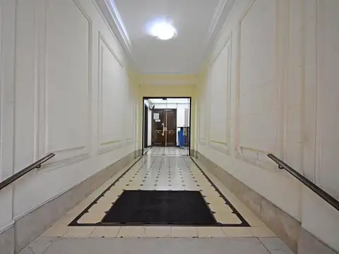 Oficina Monoambiente con 6 baños