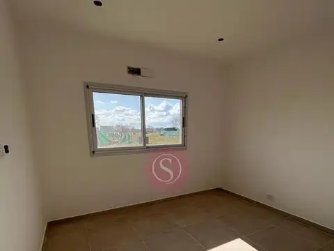Casa  en Venta en Santa Lucia, Pilar del Este, Pilar