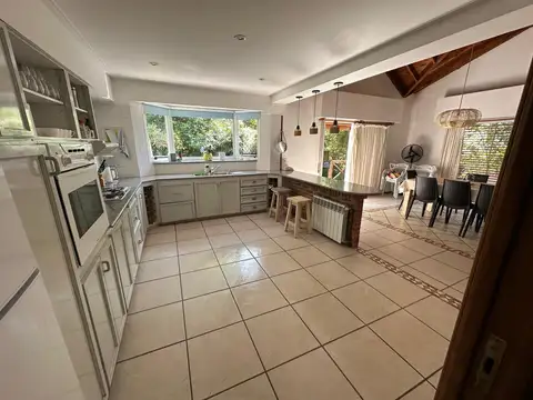 Casa en Alquiler al Este