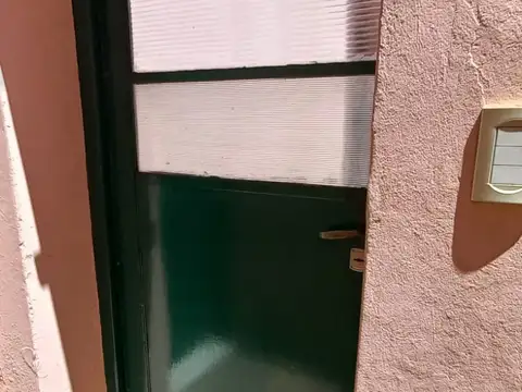 Depto Tipo Casa en Alquiler de 1 dormitorio