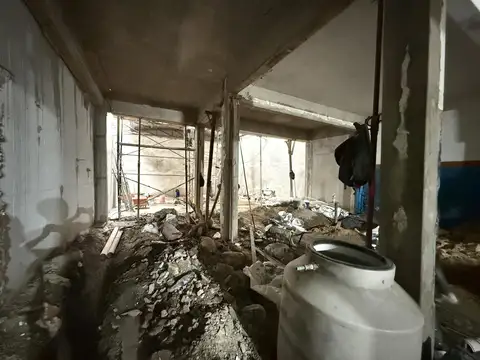 ALQUILER Depósito Galpón en Paternal 200m2 Hecho a nuevo!