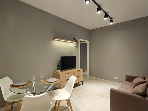 Venta departamento 3 ambientes Invertido. Reciclado, Plaza Colón