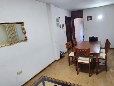 Departamento en Venta de 5 ambientes