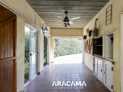 Casa Monoambiente con 4 baños