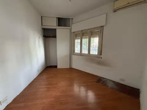 Depto Tipo Casa en Alquiler en Floresta, $ 700.000