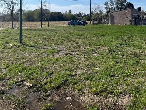 Terreno en Venta en Alvarez, USD 20.000