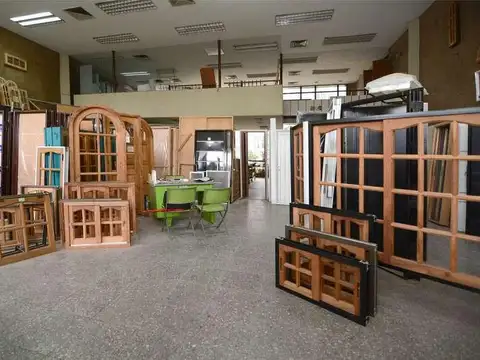 Local en Alquiler en Parque Patricios, USD 4.500