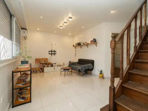 VENTA PH APTO CREDITO en Villa Devoto AL FRENTE